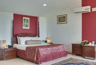Longuinhos Beach Resort, Goa 3